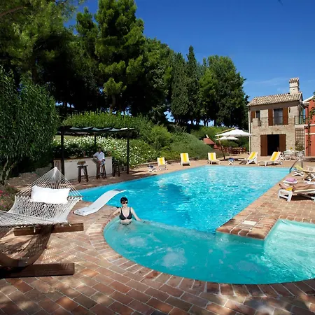 Adele - Senigallia, Meravigliosa Con Piscina E Giardino فيلة